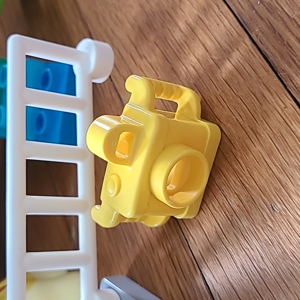 Lego Duplo Jurassic World Dinosaur Set - Picture 4 of 9
